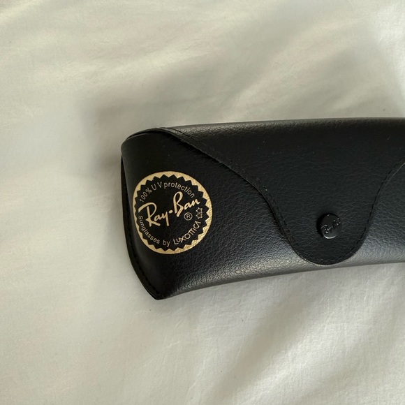 Ray-Ban Rose-Tinted Sunglasses - Picture 7 of 9